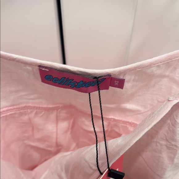 Pink Ruffled Summer dress - Picture 2 of 5